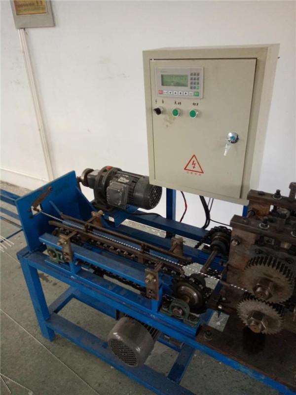 自動(dòng)化網(wǎng)帶成型機(jī)